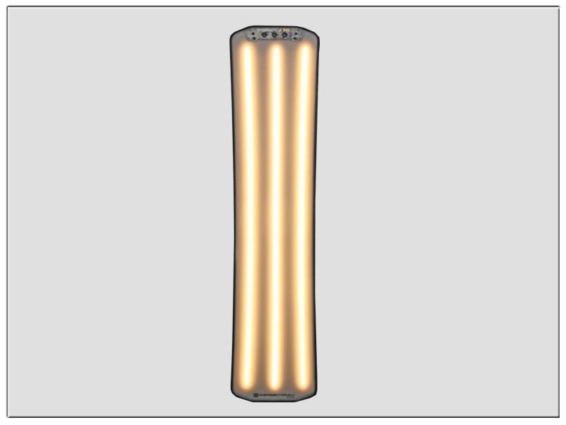 LED Leuchte MAKSMASTER L133 mit Stativ